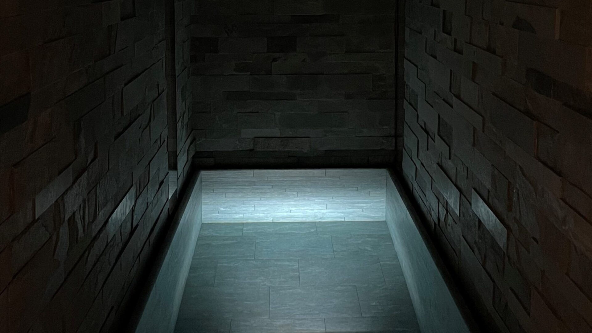 Interior Design & Lighting Design